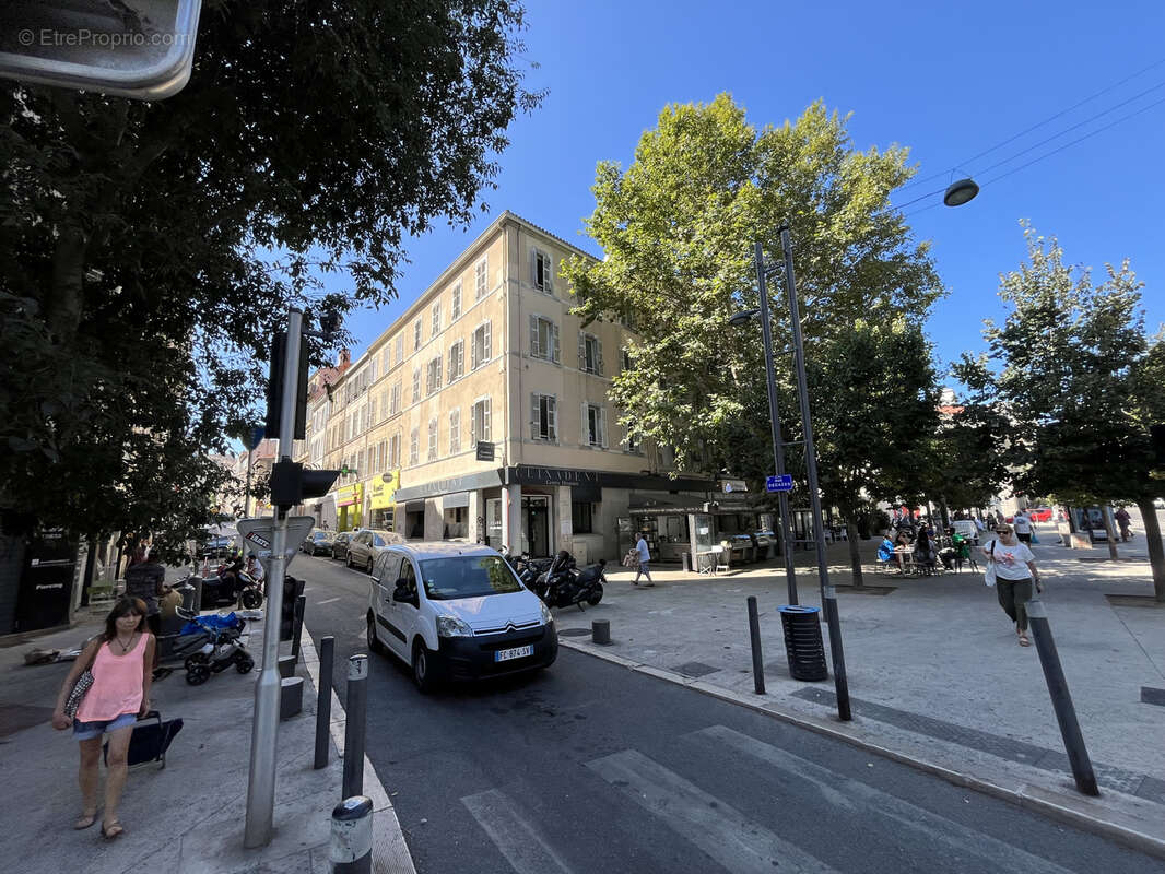 Appartement à MARSEILLE-7E