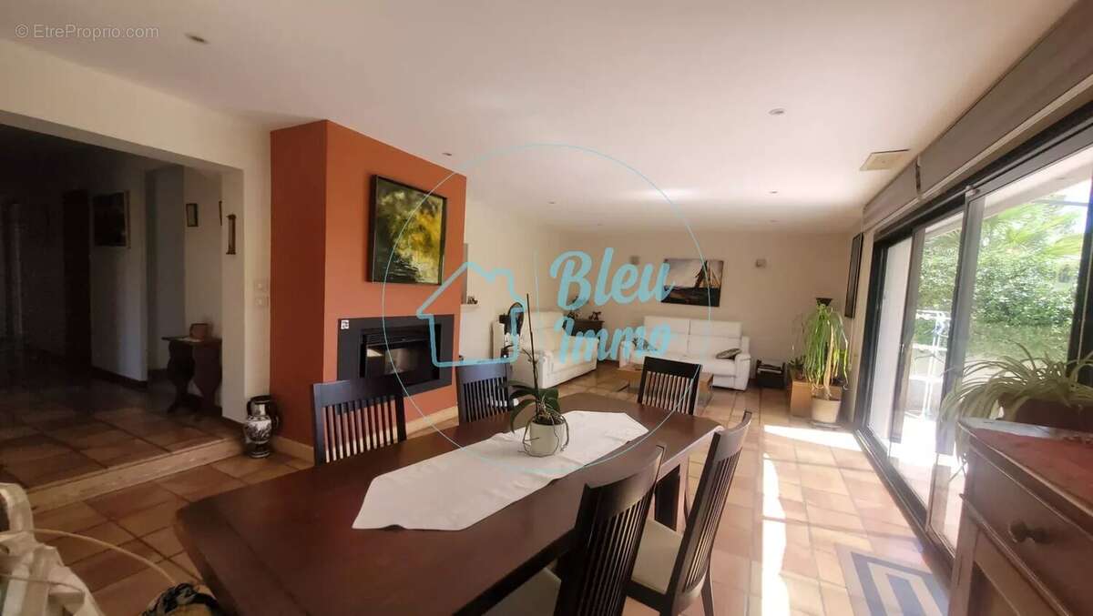 Maison 138 m² à Nimes  - photo 6