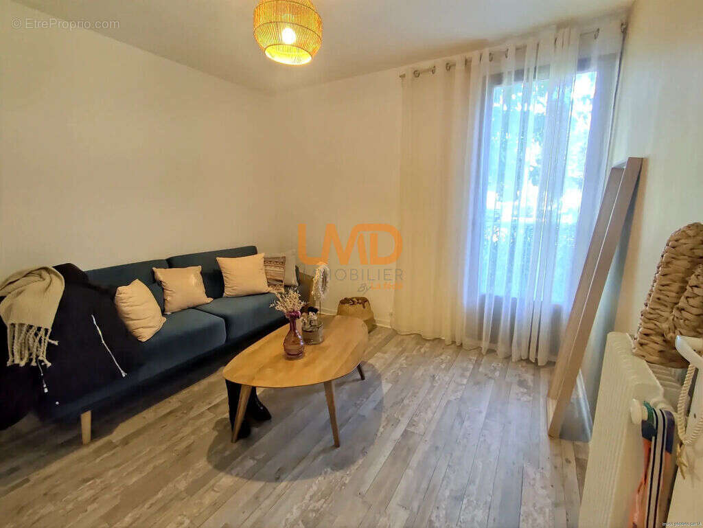 Appartement à MARSEILLE-9E