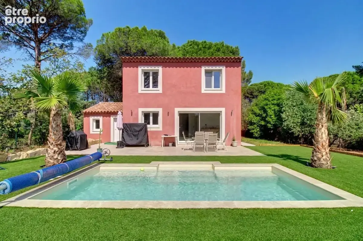 A VENDRE ! Villa neuve 5 chambres de 140 m² avec piscine et garage - VIDAUBAN - photo 1