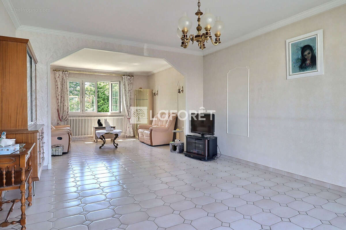 Maison Vitry-sur-seine 4 pièces 79 m2 - photo 4