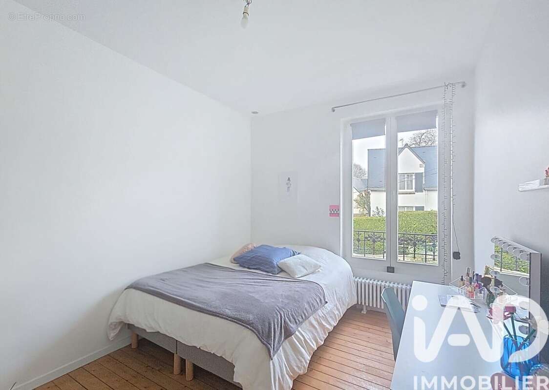 Photo 9 - Maison à BURES-SUR-YVETTE