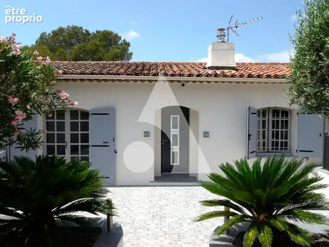 Saint-raphael superbe villa contemporaine avec piscine et 5 chambres - photo 3