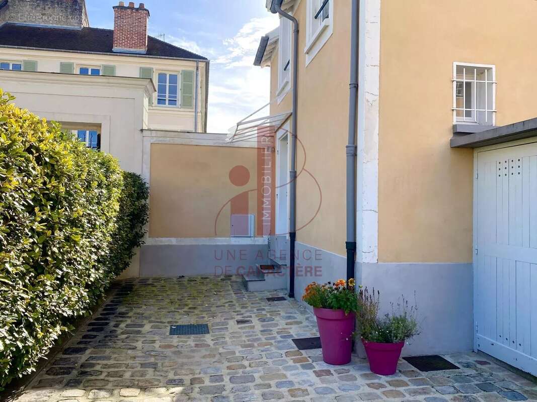 Appartement à FONTAINEBLEAU