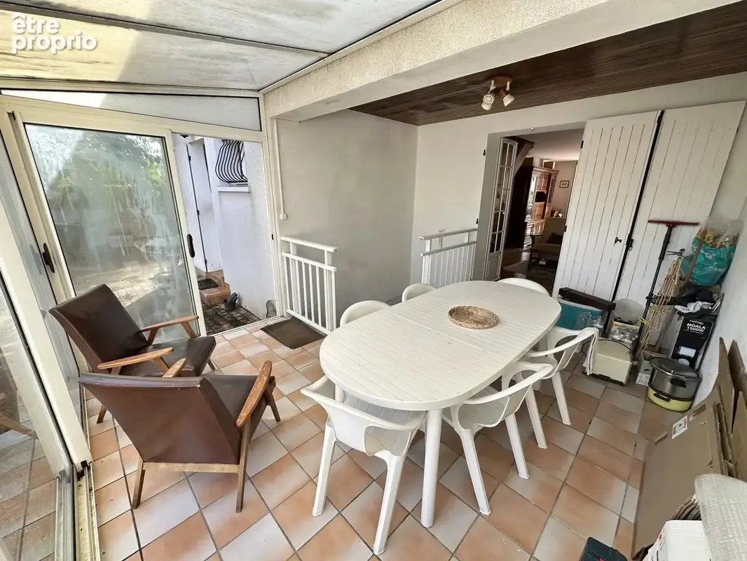 Pavillon 99m²,  3 chambres, dont 1 au  rez-de-chaussée, 2 salles de bain. - photo 10