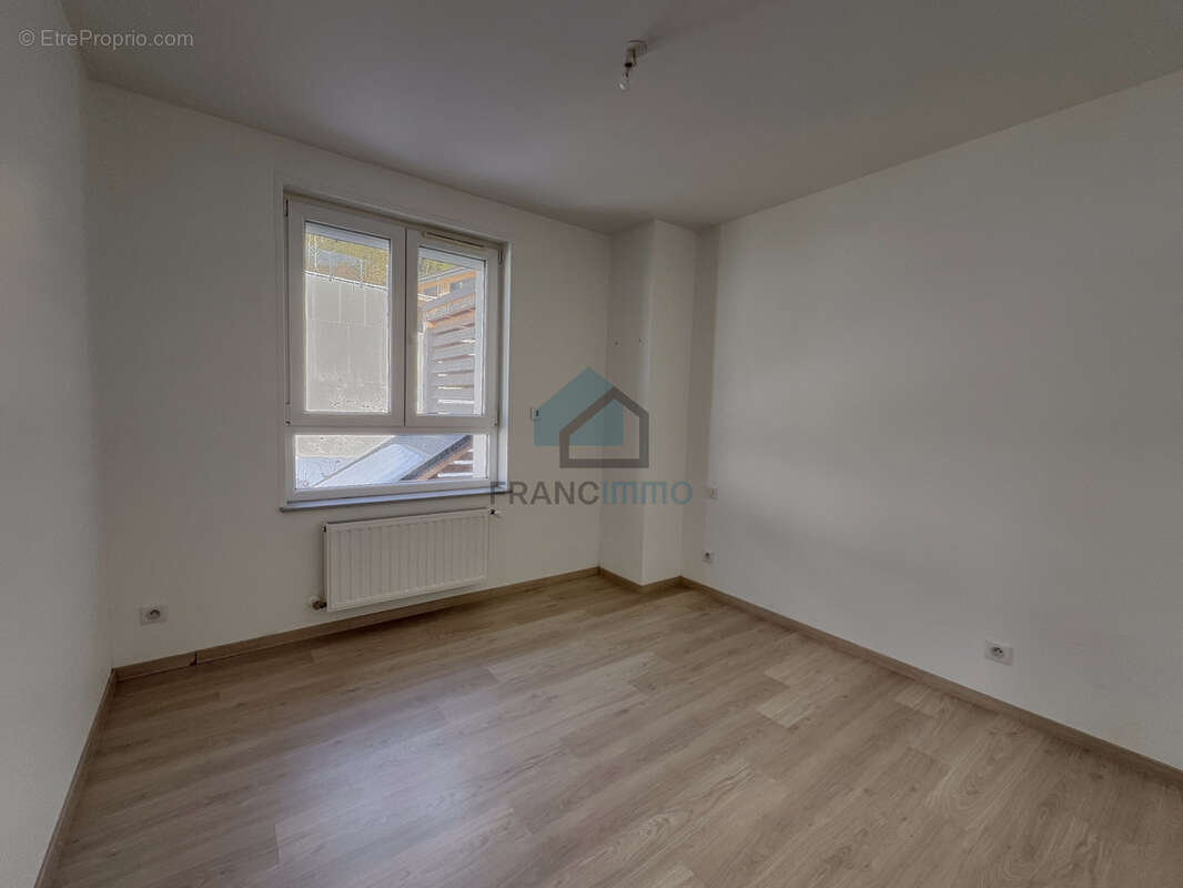Appartement à MAICHE