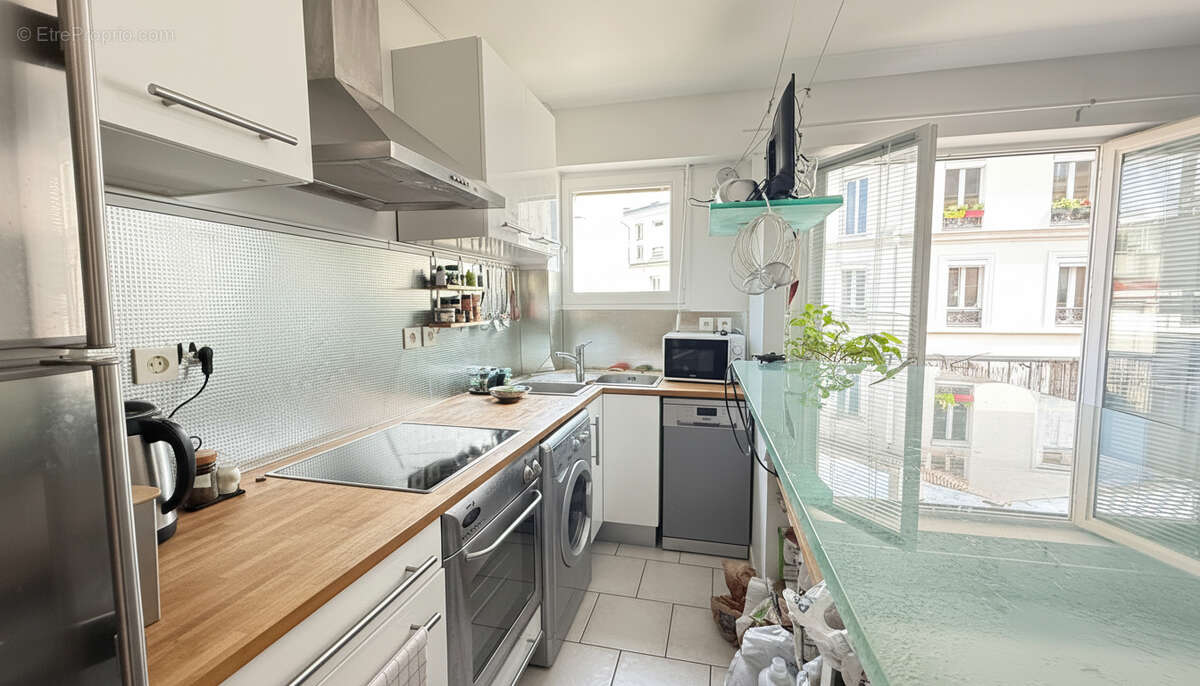 Appartement à PARIS-12E