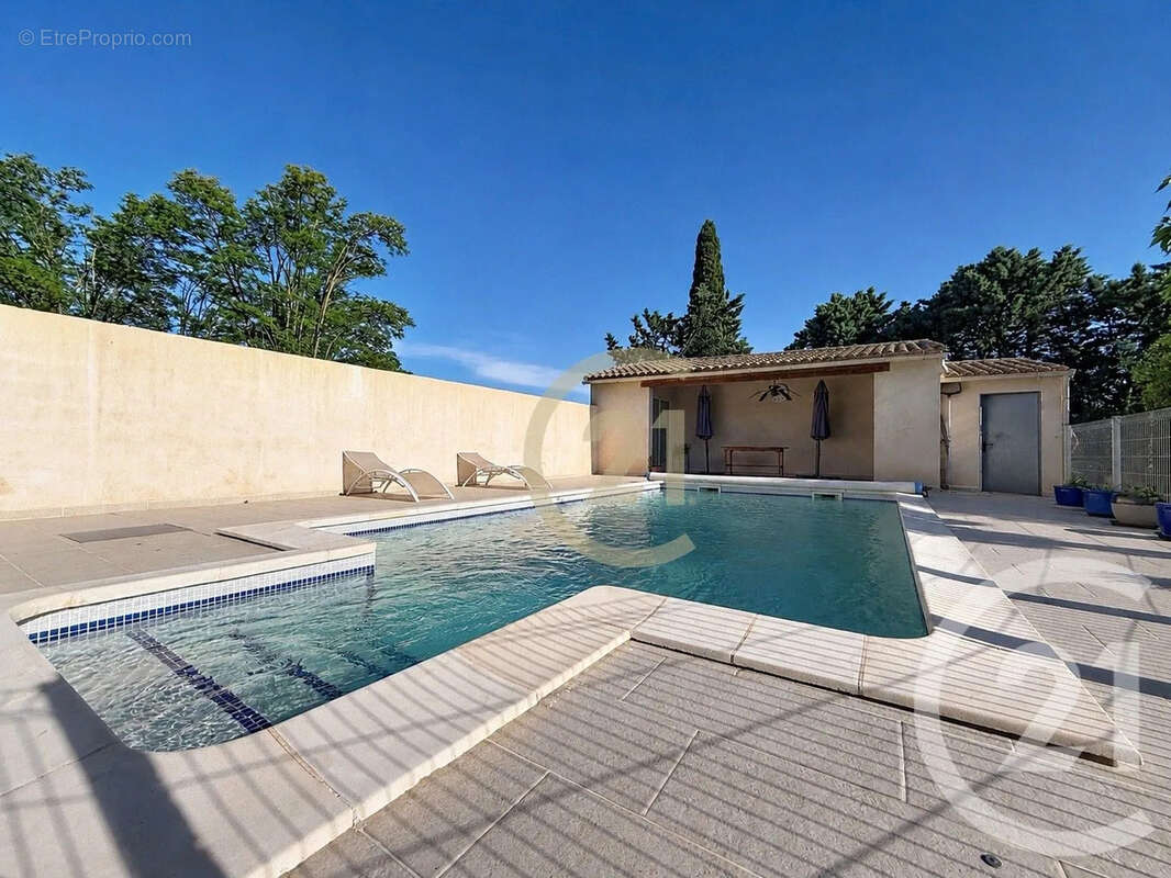 Maison à MONTFRIN