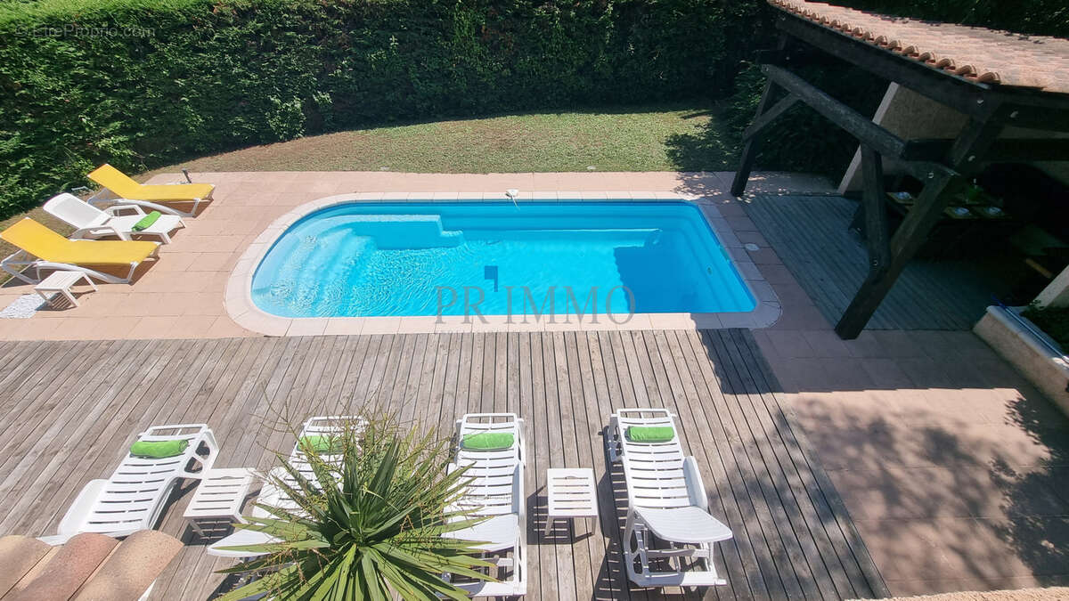 Villa provençale à Valescure, secteur les Golfs - photo 11