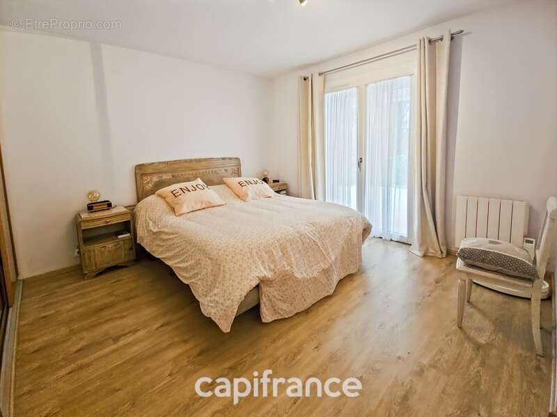 Maison à TIZAC-DE-LAPOUYADE