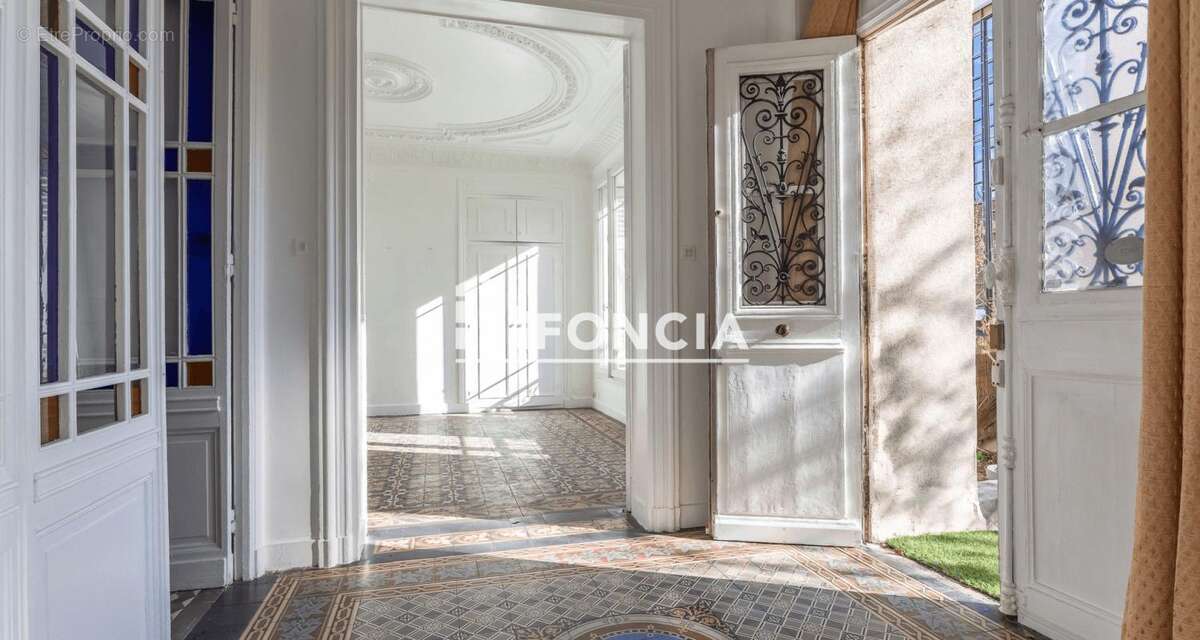 Maison à BOURG-LA-REINE