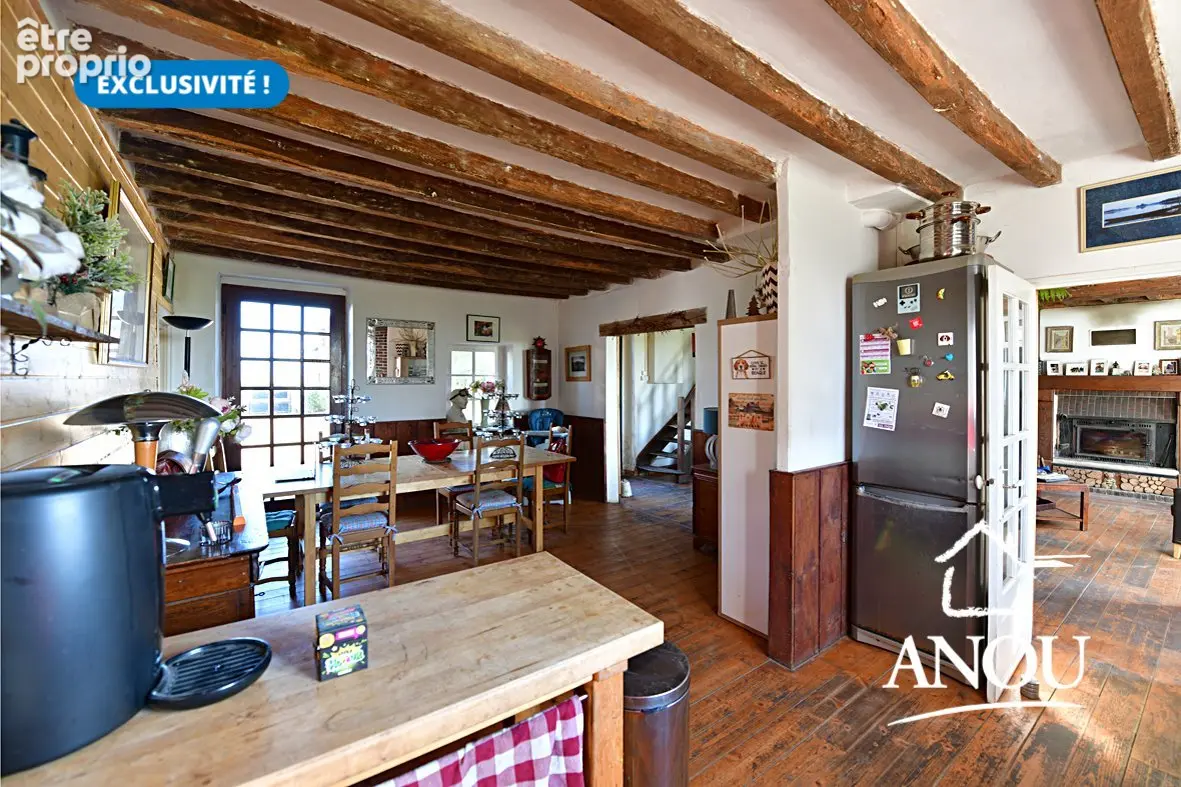 Fermette de charme avec dépendances sur plus de 5 000 m² - photo 7