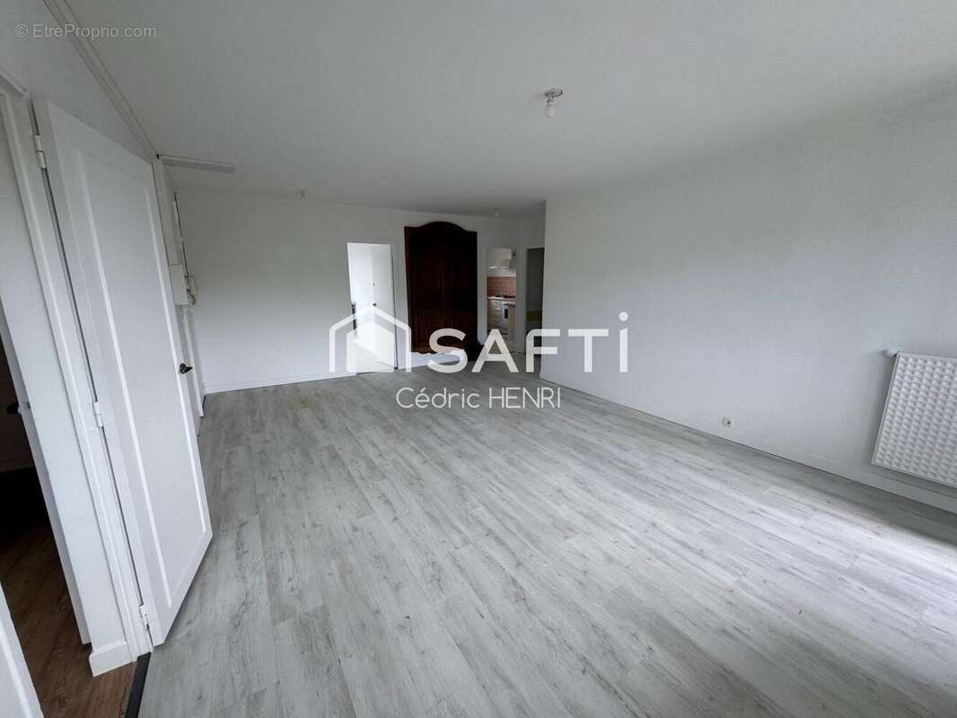 Photo 2 - Appartement à QUIMPER