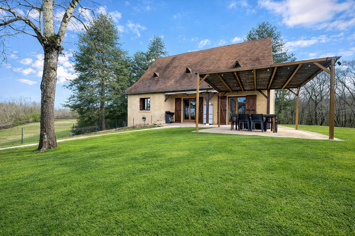 Maison à SAINT-NEXANS