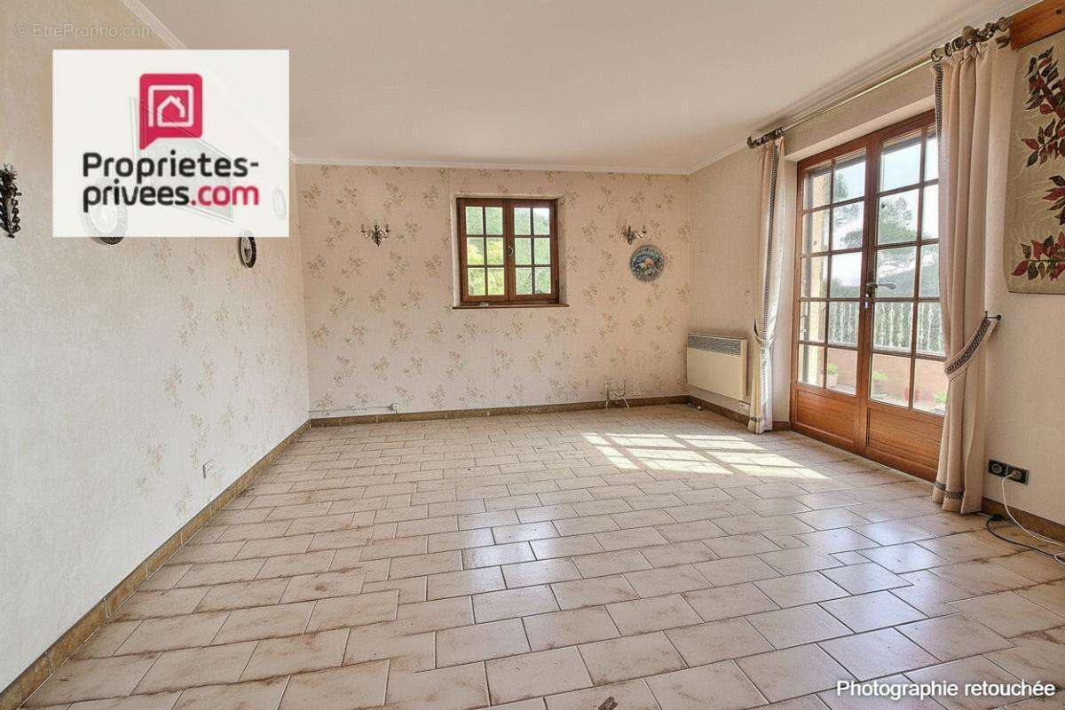 Maison à LORGUES