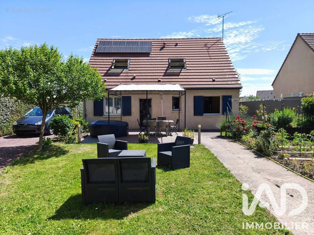 Photo 1 - Maison à VERNOUILLET