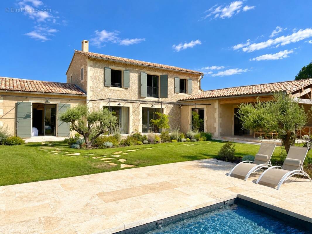 Maison à BONNIEUX