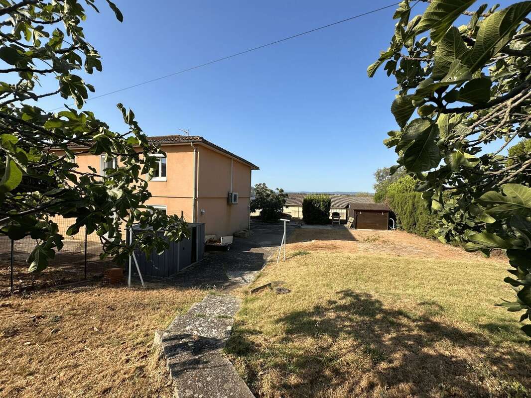 Maison 130 m² à Pennautier  - photo 5