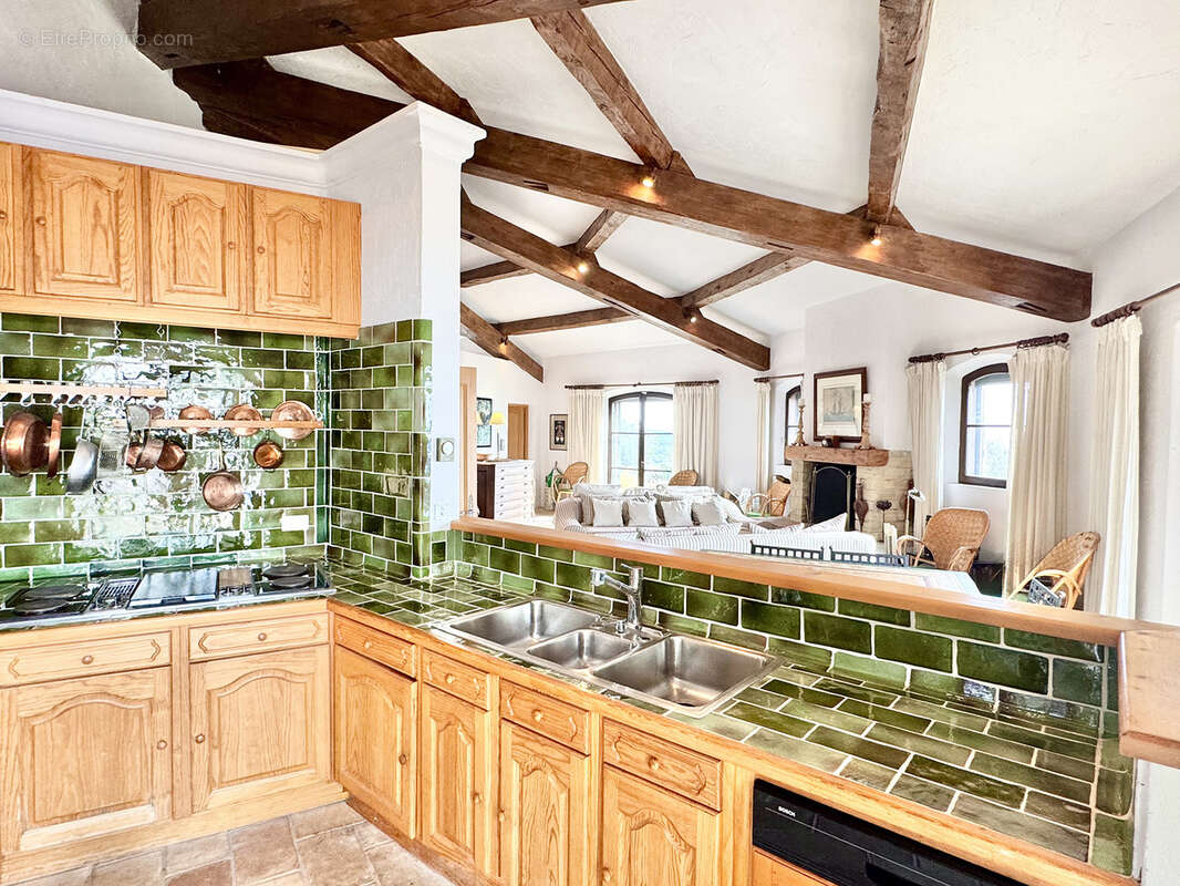 Maison à SPERACEDES