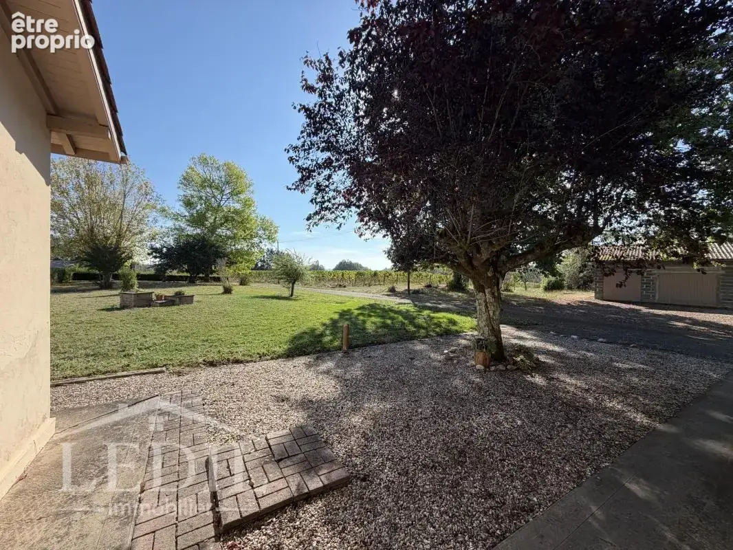 Maison de campagne avec hangar et garage - photo 4
