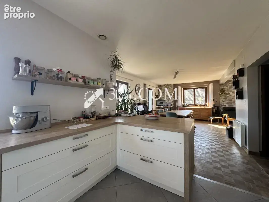 3%COM  Jolie maison de 150m2 avec 5 chambres - photo 8