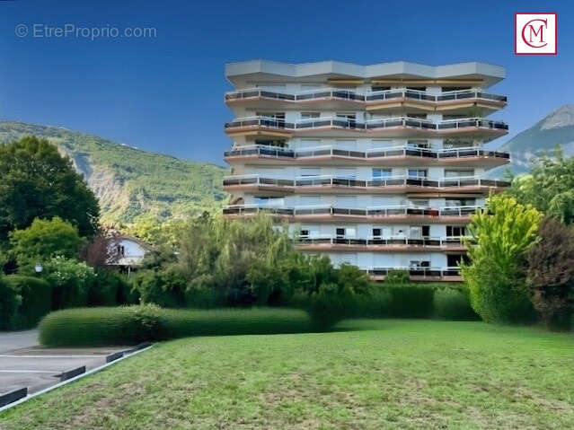 Appartement à MEYLAN