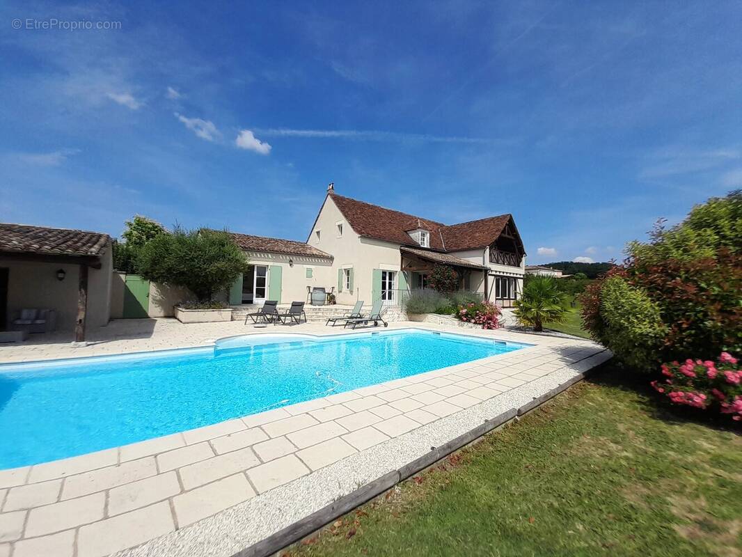 Maison à MONESTIER