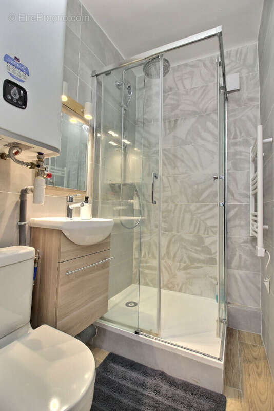 Appartement à PARIS-9E