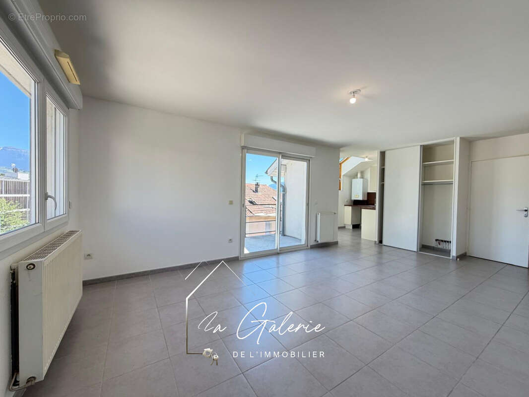 Appartement à LA TRONCHE