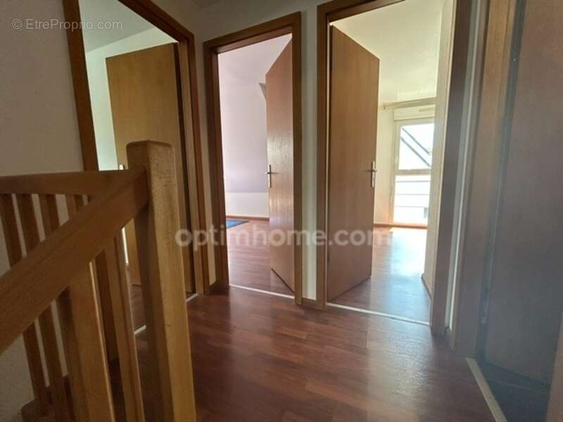 HUNDSBACH, Magnifique Duplex/Jardin, 81.28m² (77.83m² carrez), 3chambres, jardin privatif 100m², garage XXL 3voitures 50.60m². A - photo 10