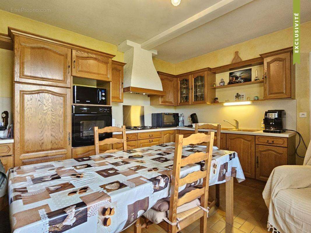 Maison à PORT-SAINTE-MARIE