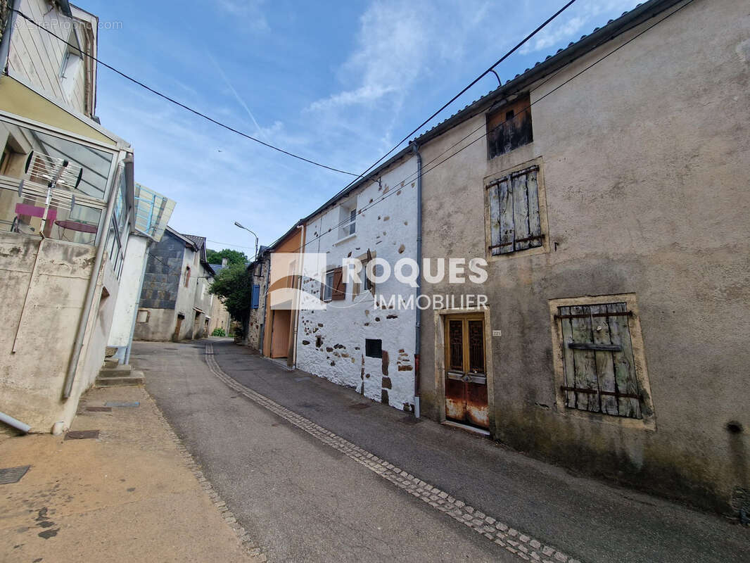 A vendre maison de village 110 m2 murat sur vebre - photo 8