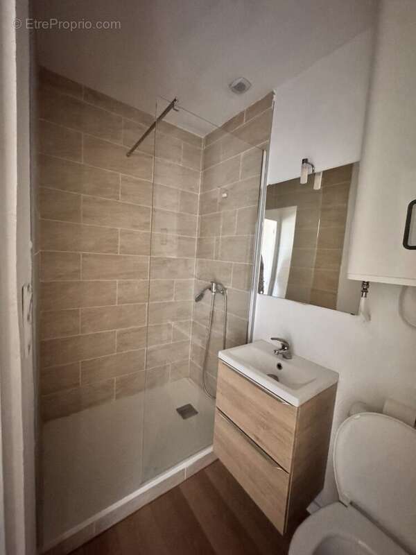 Appartement à SAINT-JEAN-DE-BRAYE