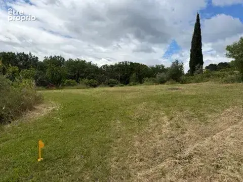 Terrain à bâtir de 492m² - trés bon emplacement - photo 1