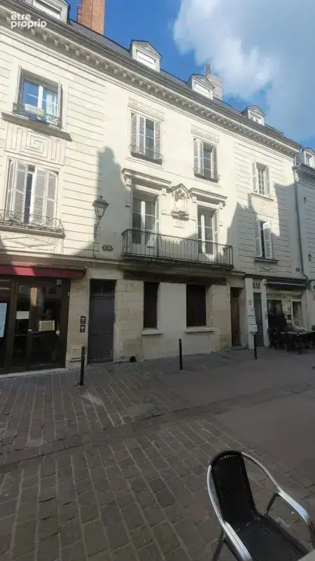 Appartement T2 - 42 m² au 3ème et dernier étage - Quartier Cathedrale-Colbert - 37000 TOURS - photo 2