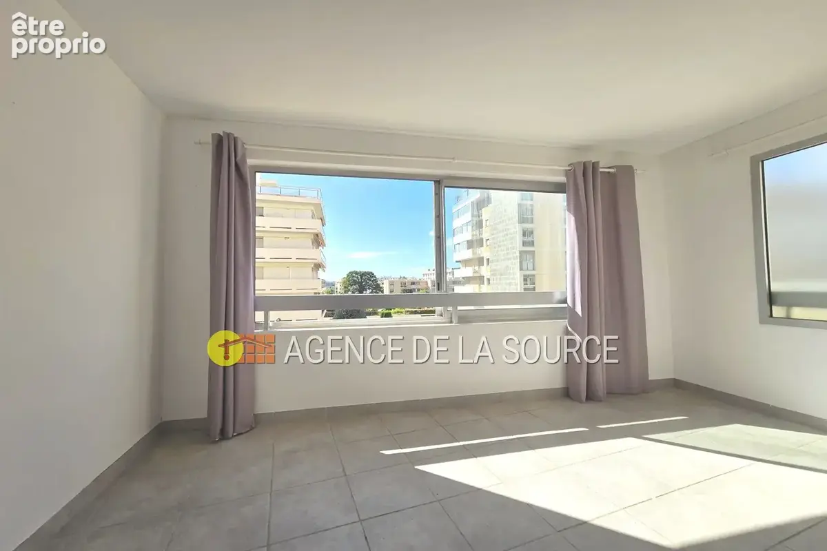 Appartement 1 pièce 34 m² à vendre à Cannes (06400) - photo 3