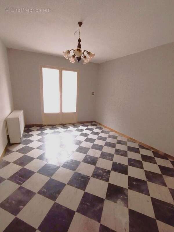 Photo 3 - Appartement à SAINT-MARTIN-DE-VALAMAS