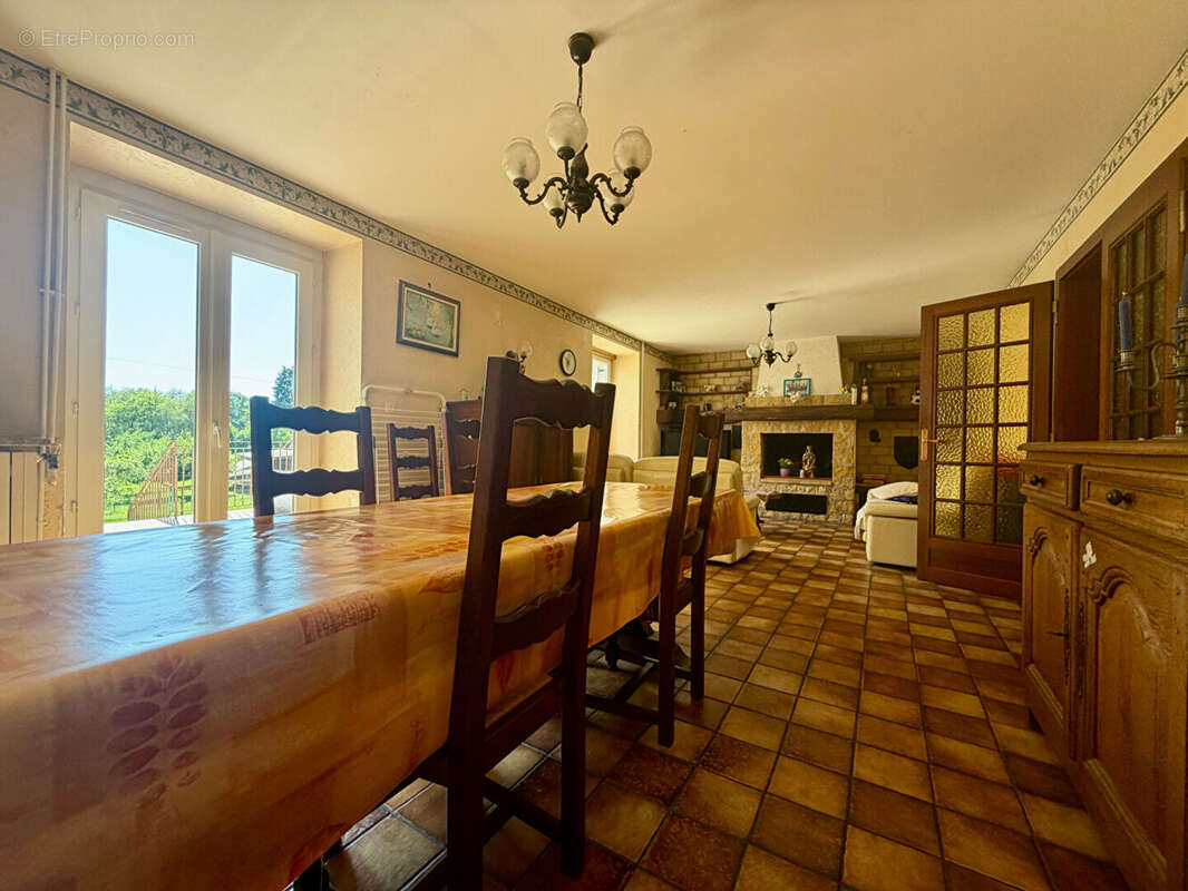 Maison Oudrenne 6 pièce(s) 152.58 m2 - photo 12