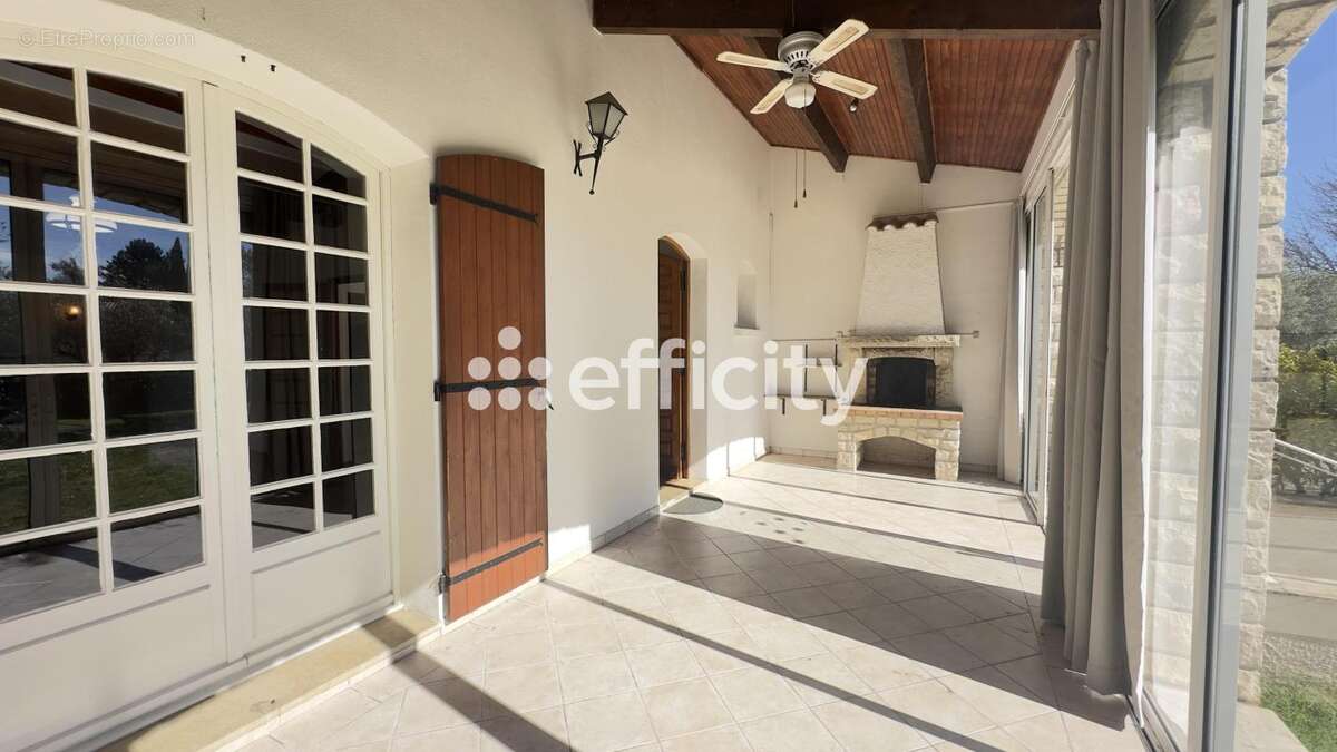 Maison à PIERRELATTE