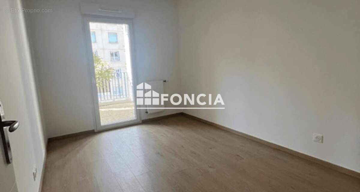 T3 neuf de 73 m² avec terrasse – Frais de notaire réduits - photo 4