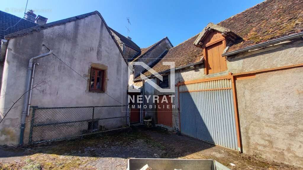 Maison à ARNAY-LE-DUC