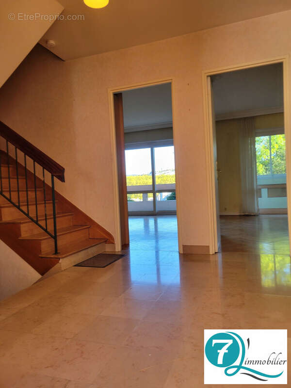 Sasse Entrée - Appartement à BESANCON