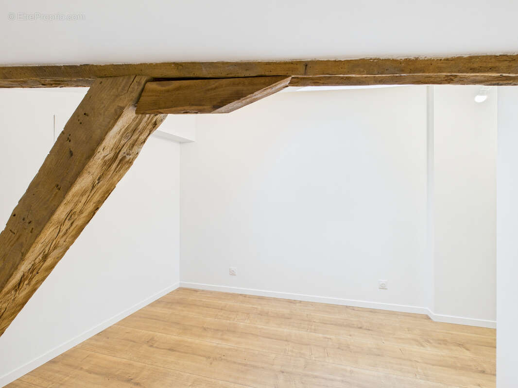 Appartement à VALS-PRES-LE-PUY