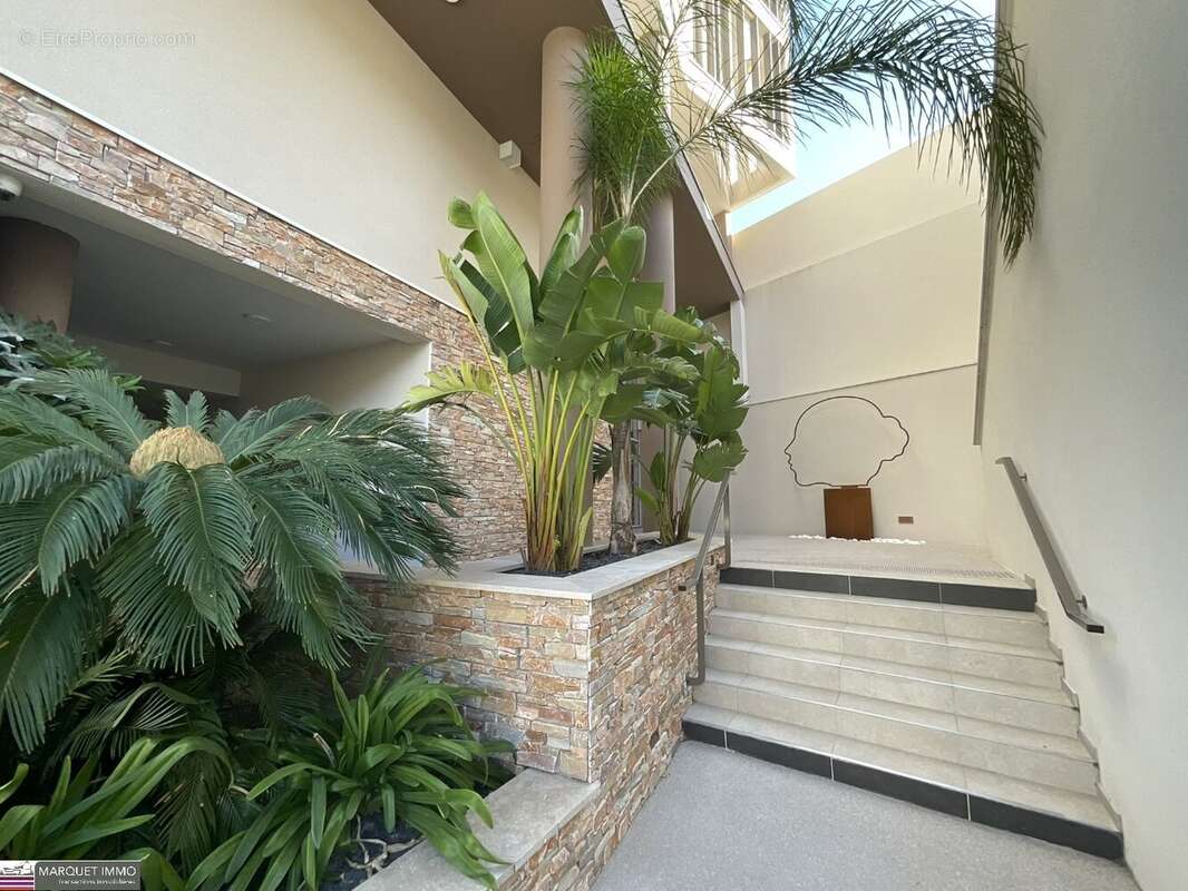 Appartement à BEZIERS