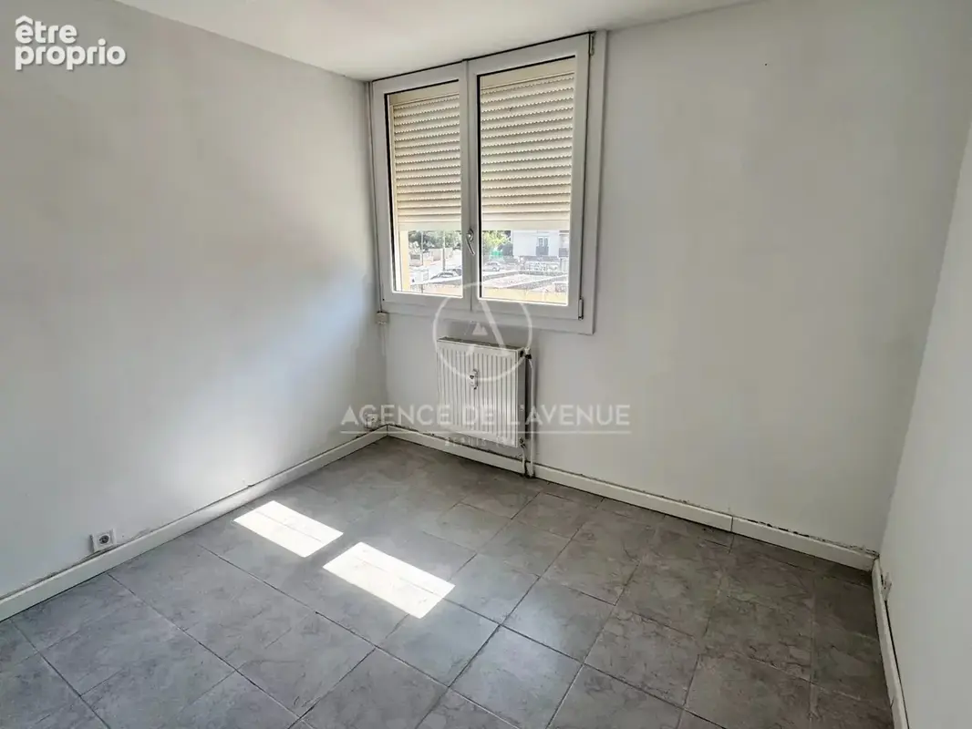 Appartement t3 en souplex 83500 la seyne sur mer - photo 8