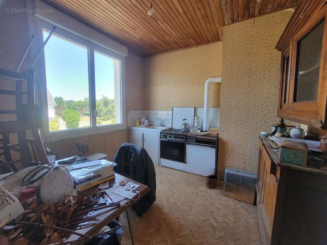 Maison 86 m² à Gourin  - photo 4