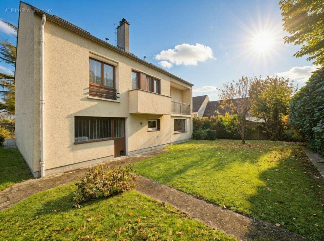 Maison à CHELLES