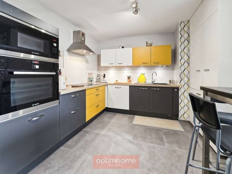 Appartement à BEAURAINS