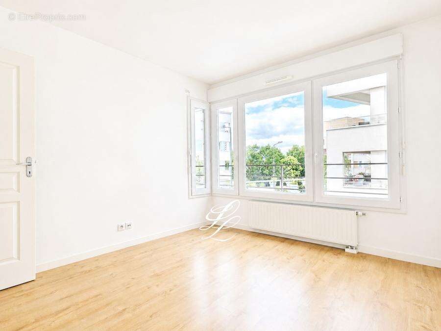 Appartement 54 m² à Tours  - photo 1373