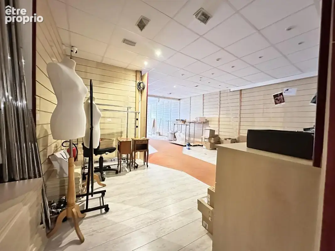 Commerce 180 m² à vendre à Sainte-Maure-De-Touraine (37800) - photo 6